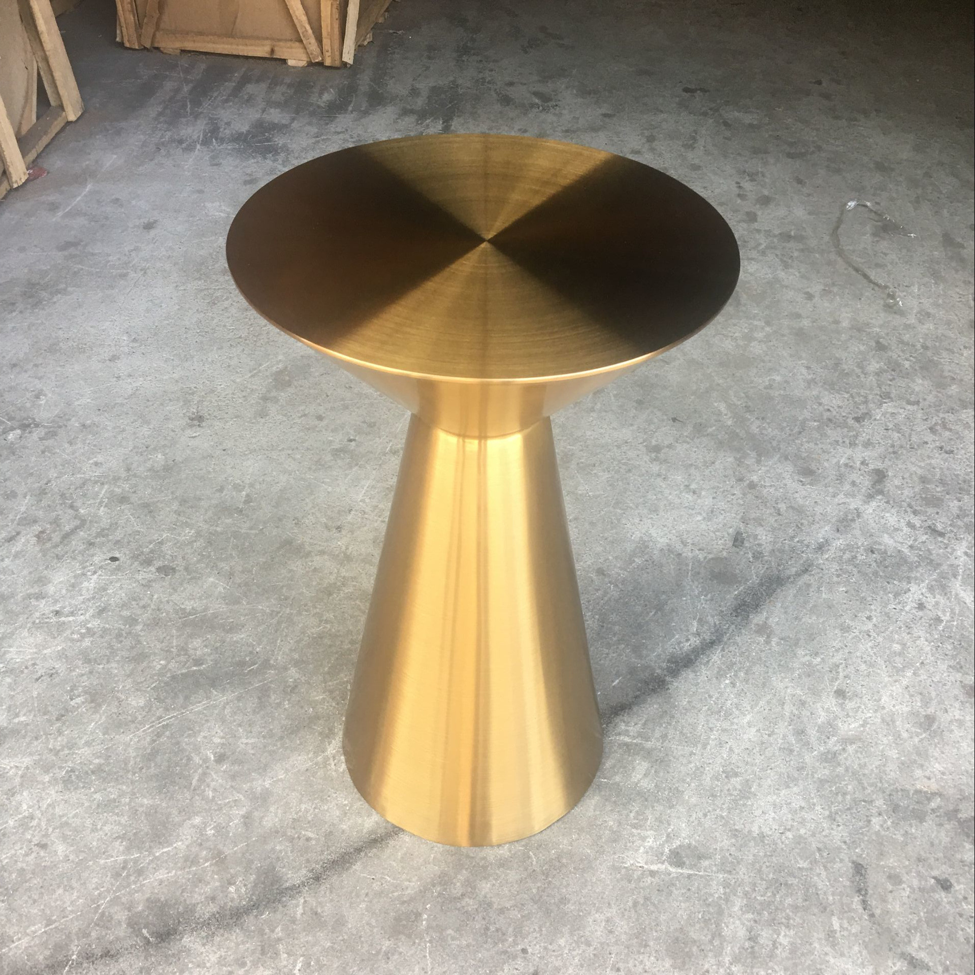 Outdoor Stainless Steel Gold Round Bar Table For Hotel Restaurant And Wedding