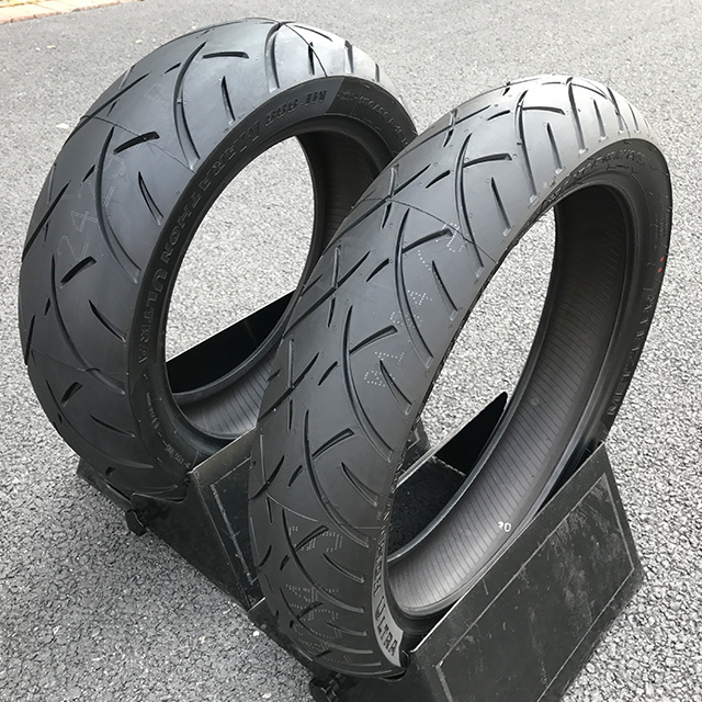 Wear-resistant Motorcycle tyre high speed motorcycle tire 130/90 B 16