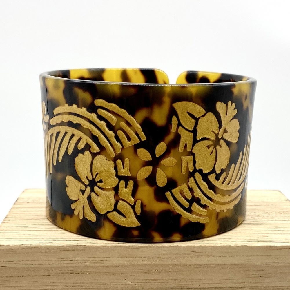 Fashion Women Cuff bangle Faux Tortoise Shell Bracelets Bangles with Flowers Turtle Tribals Engraved New 5 Styles Combinations