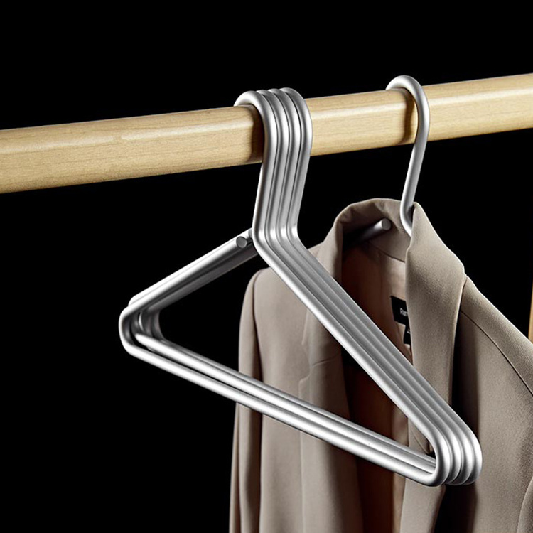 Solid Metal Hangers for Coat Durable Seamless Matte Gold/Sliver Clothes Trousers Sweater Storage Racks Hangers Organizer