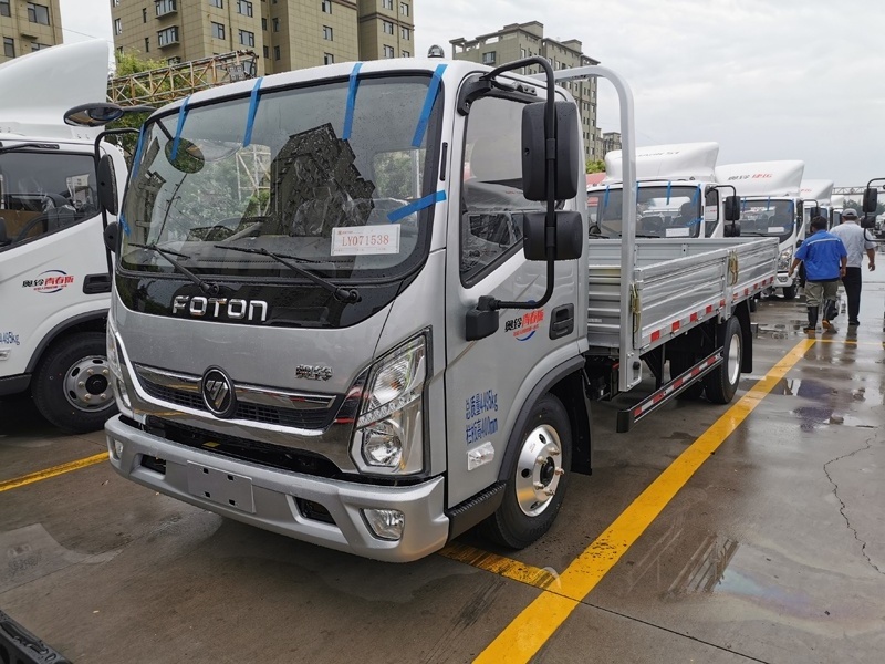 FOTON Aumark E/S M4 new style Small 4*2 light truck 5 Ton diesel engine cargo truck box truck