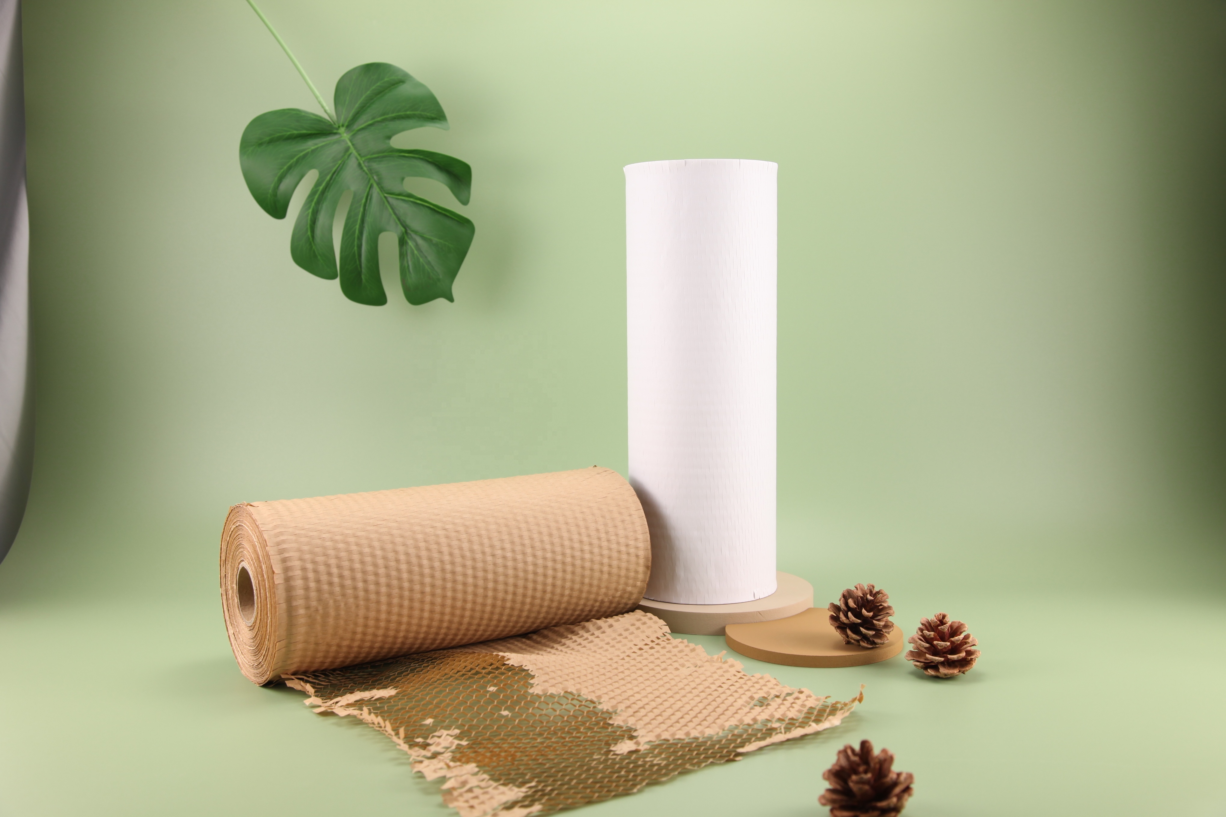 Eco Friendly Recycled Paper Cushion Wrapping Roll Shipping Moving Honeycomb packing wrapping cushion honeycomb kraft paper sheet