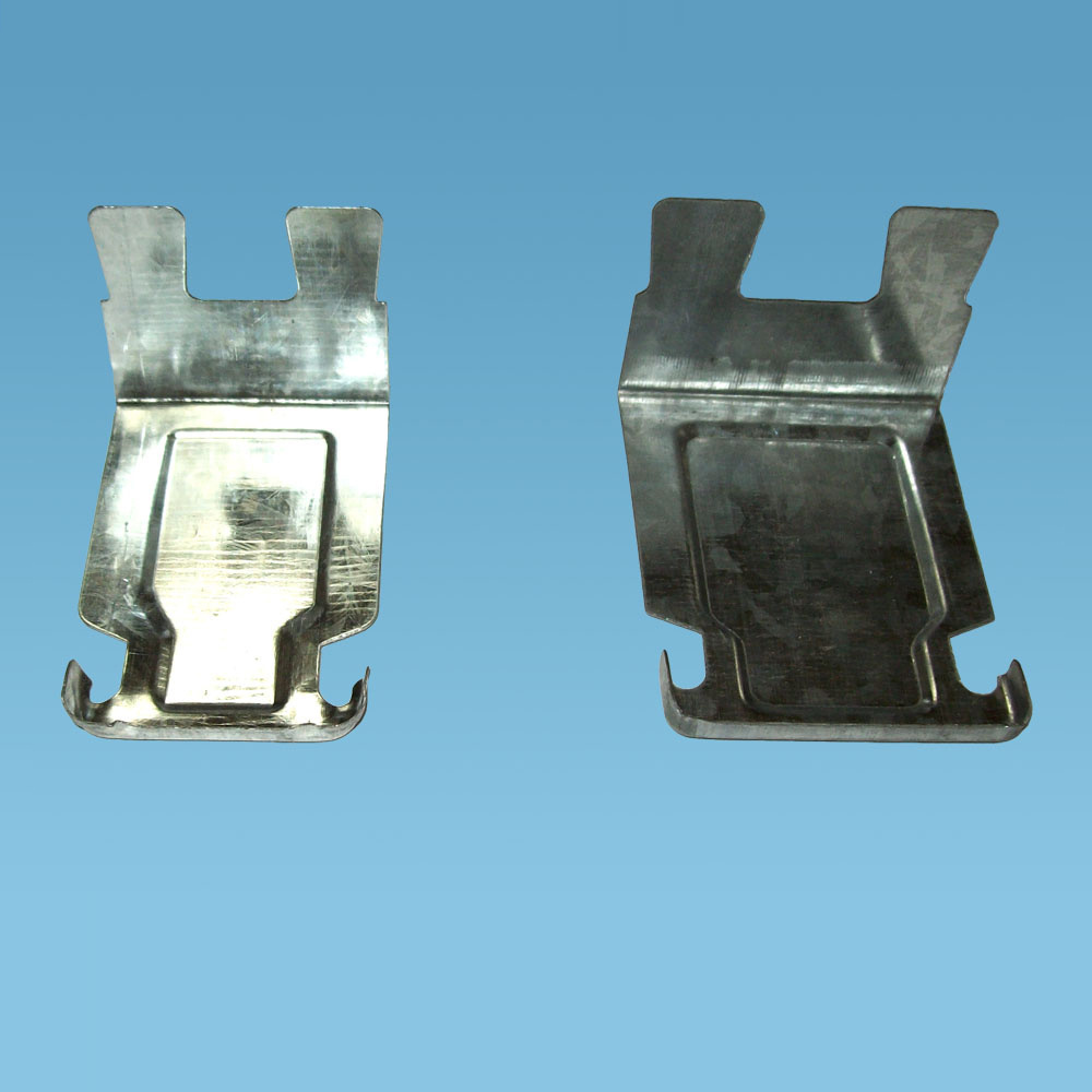 suspensory ceiling hanger and hook in ceiling suspension system