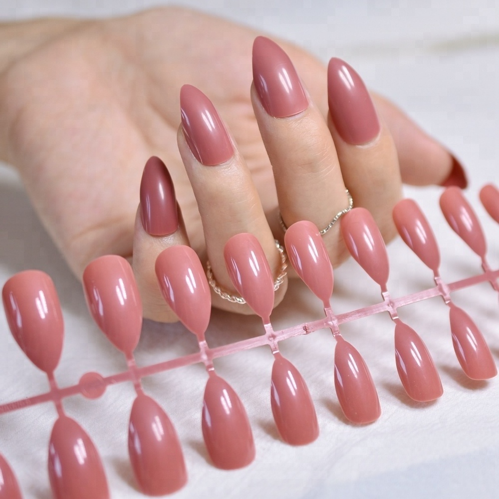 Dusty Cedar Fashion Stiletto False Nails Pointed Sharp Candy Deep Rose Red Nail Tips No Glue Press On Nails