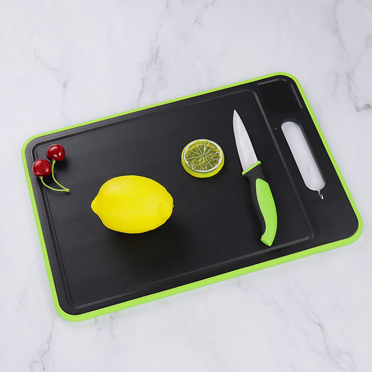 Multi functional 4 in 1 defrosting cutting board rapid food thawing chopping board with garlic grinder and knife sharpener