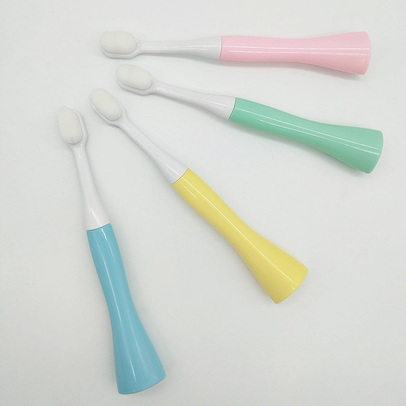 Wholesale New Arrival 20000 Hairs Japanese Nano Toothbrush for Kids Soft Nano Bristle Children Toothbrush