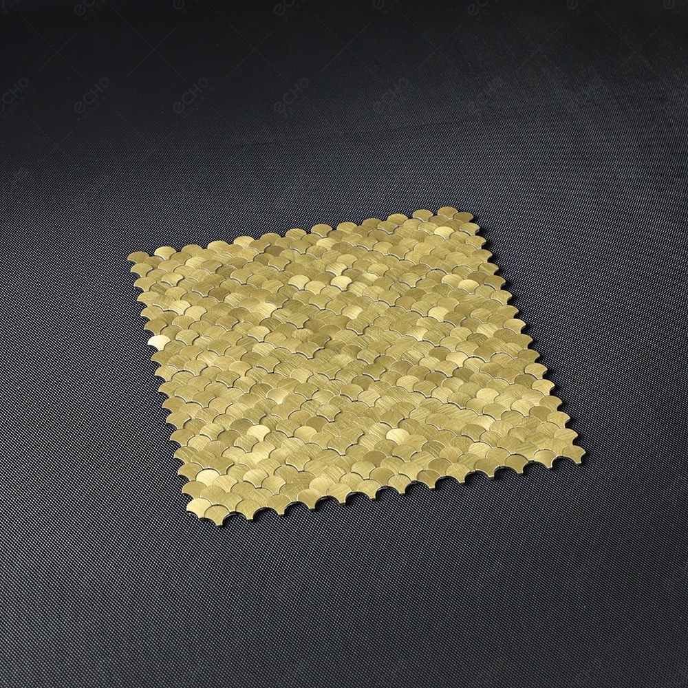 3D Mini Fish Scale Gold Reflections Hexagon Mosaic Tile Aluminum Peel and Stick Kitchen Backsplash for Interior Decor