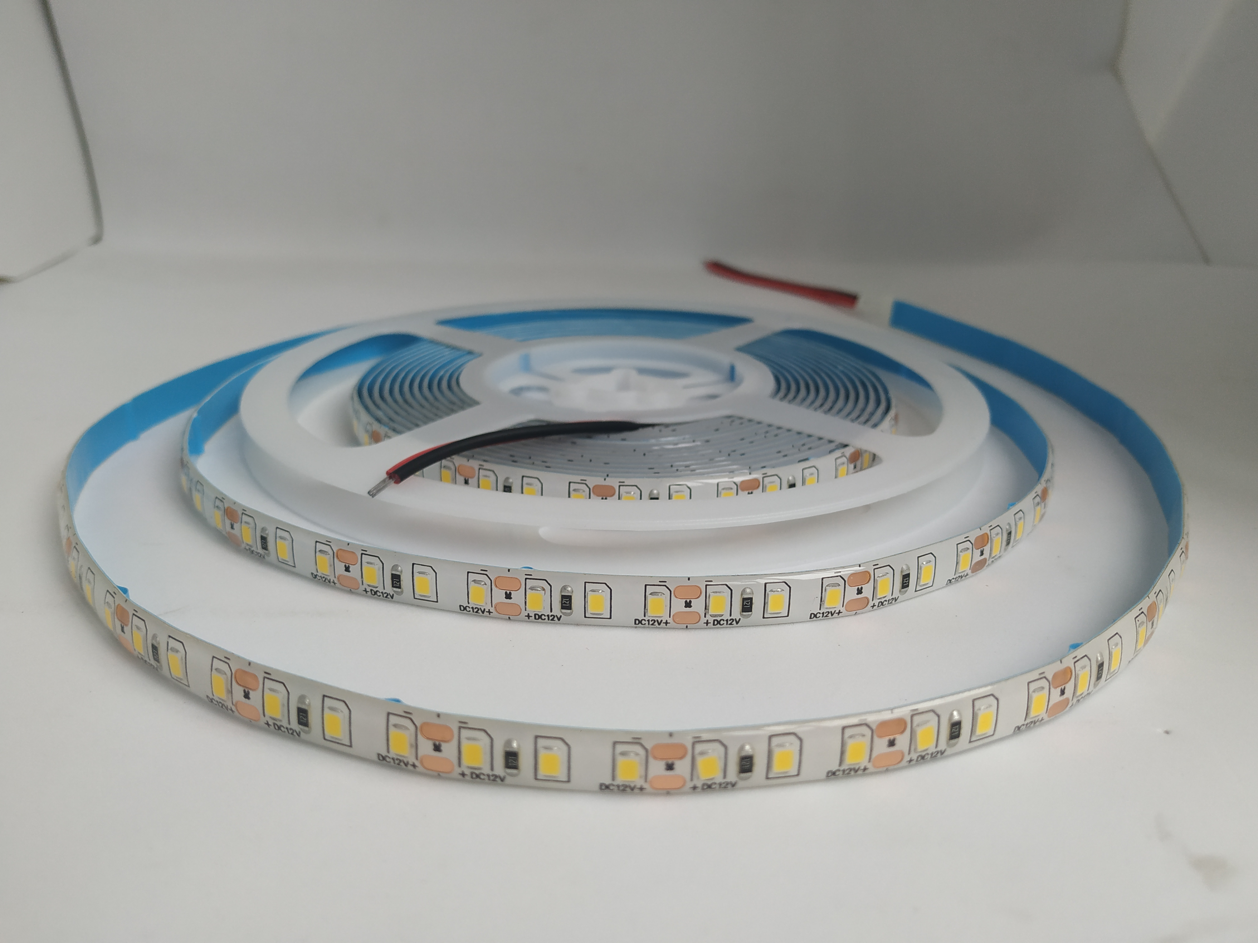 DC 12v   120 LEDs/M 5m/roll led tape lights SMD 2835 3000k 4000k 5000k 6500k IP44  flexible LED Strip Light