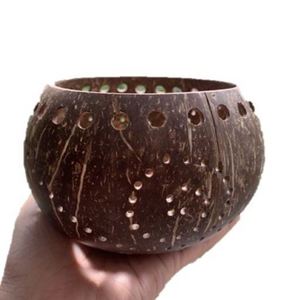 Top Seller 2024 Natural Organic Coconut Shell Tea Light Candle Holder Coconut Shell Lantern With Custom Logo Made in Vietnam