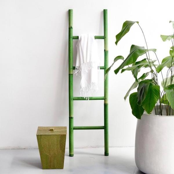 Wholesale 2024 Best selling bamboo household ladders for sale towel bathroom home decoration ladder rack cheap price