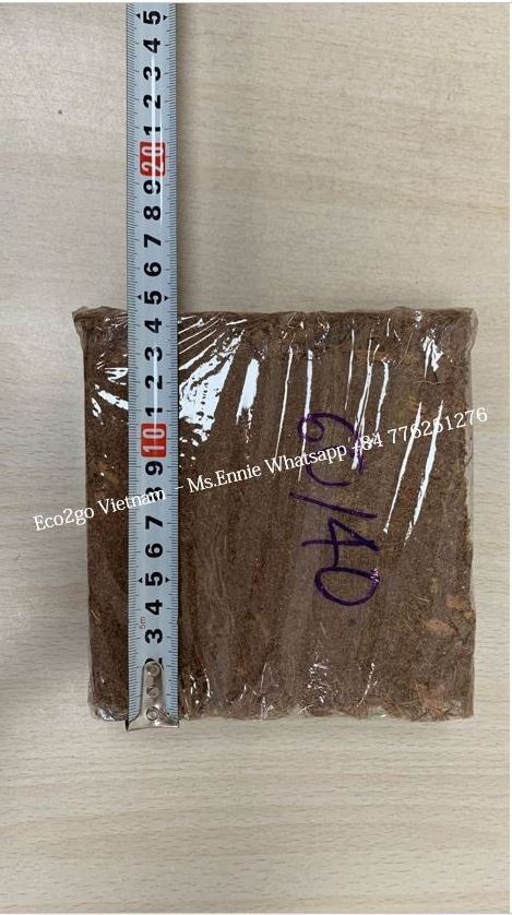 Coconut Coir Brick/Cocopeat Blocks/Coco Peat Blocks Dry Cocopeat Blocks Chips Block cocopeat block 5kg for plant From Vietnam