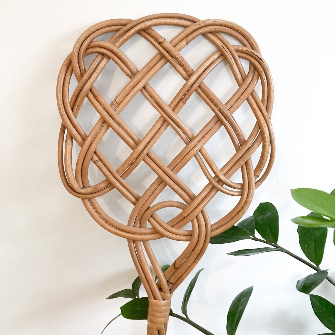 Antique bamboo rattan wicker beater for hand woven rug carpet durable bedding cushion dust beaters