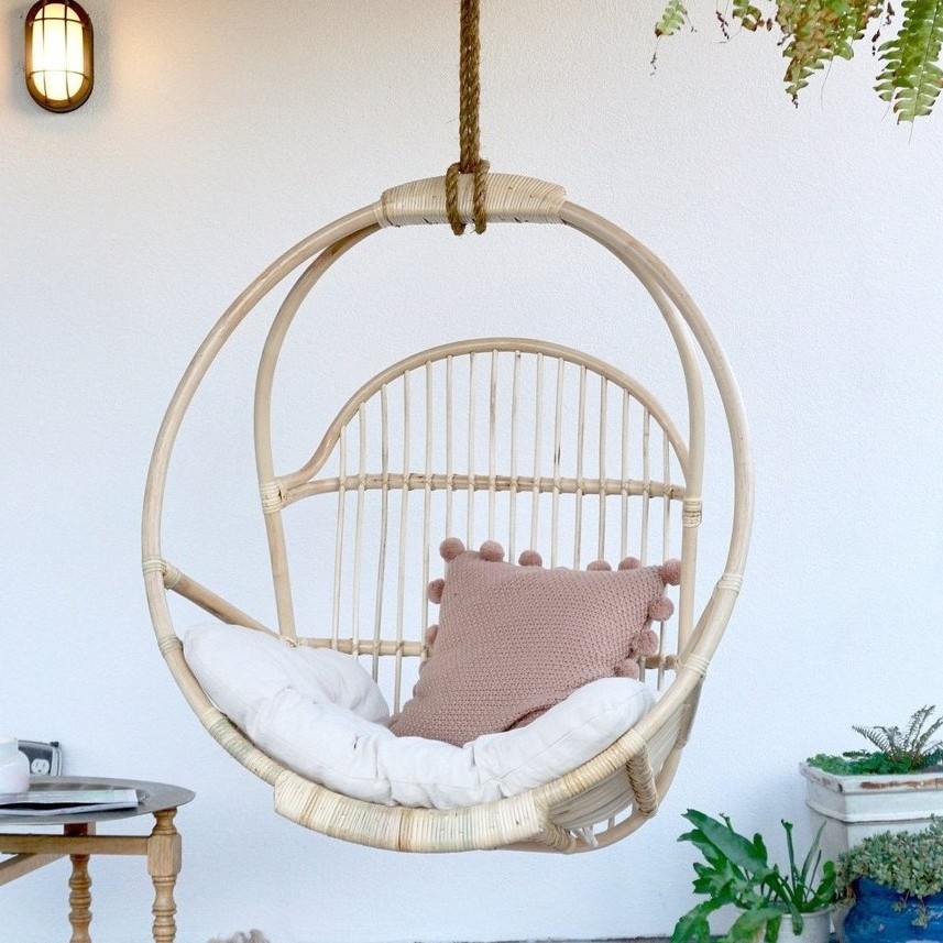 Single seater swings natural rattan wicker swing hanging egg chair top quality unique outdoor decor