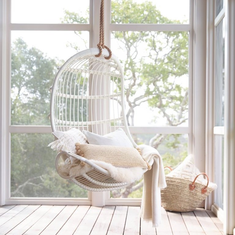 Single seater swings natural rattan wicker swing hanging egg chair top quality unique outdoor decor