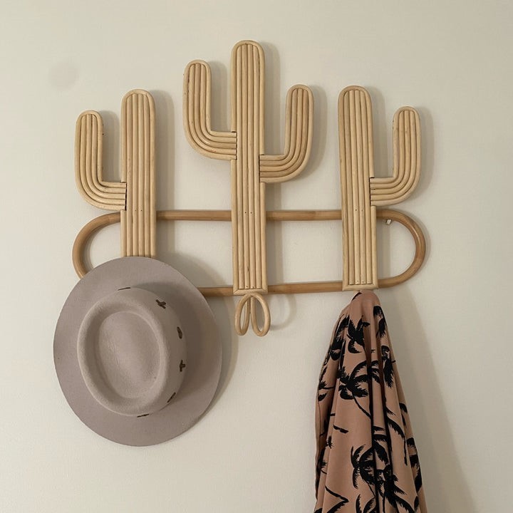 New design wall mounted wooden coat rack hanger hooks for coats clothes rattan wall-hanging hook