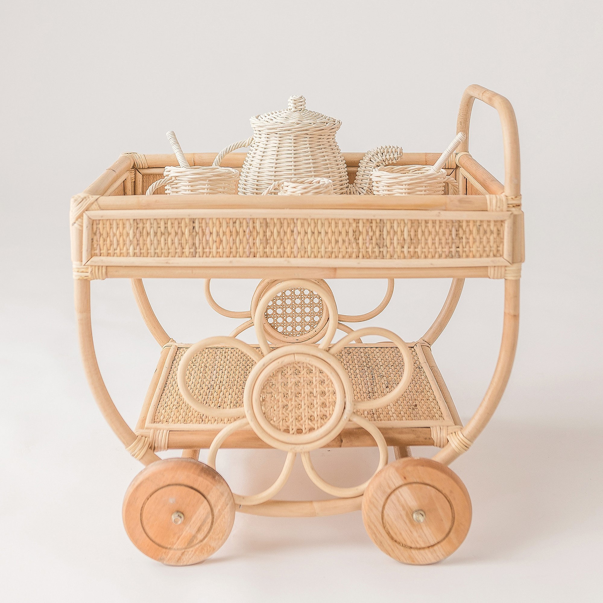 Hot trend miniature rattan children toys small drink carts with wheels handmade playful food cart toy for kids