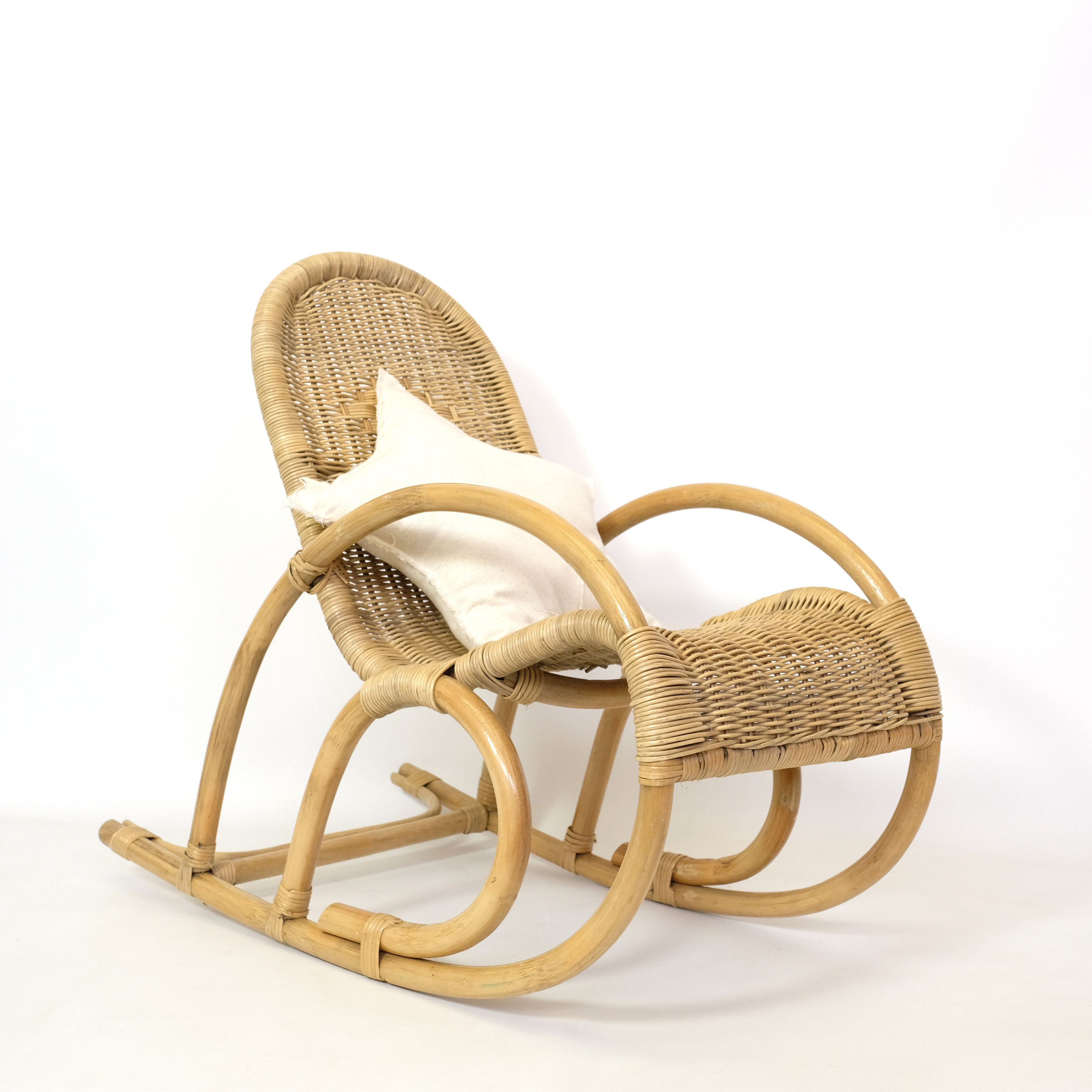 Leisure Rattan Rocking Chairs Cheap Price Wholesale From Vietnam Factory Premium Quality Home Furniture