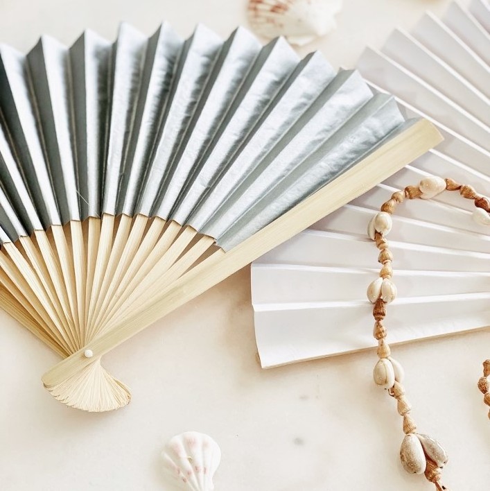 Personalized hand fan pastel colors white silk fan Chinese style folding bamboo silk fabric paper fans