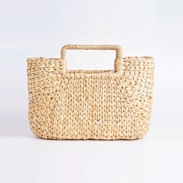 Natural handwoven water hyacinth beach handbags high quality big straw bags low Vietnam factory price