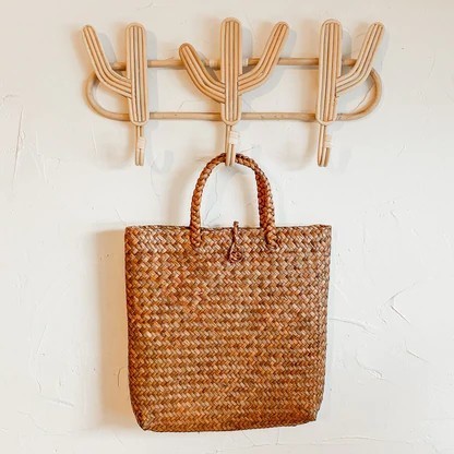 Best selling FBA accept bag hanger hook cactus shaped rattan wall hanging clothing hanger hooks