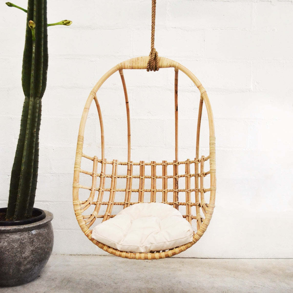 Outdoor and indoor furniture rattan swing chair balcony terrace egg chairs boho relaxing furnishings low MOQ support