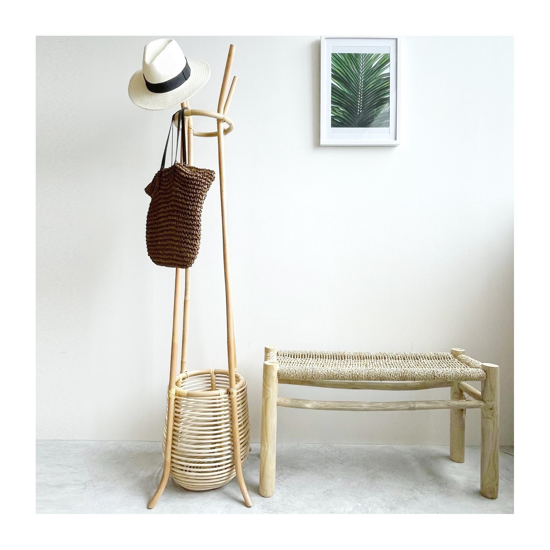 Sustainable house and office accessories rattan floor standing coat rack premium quality good price hanger racks for coats