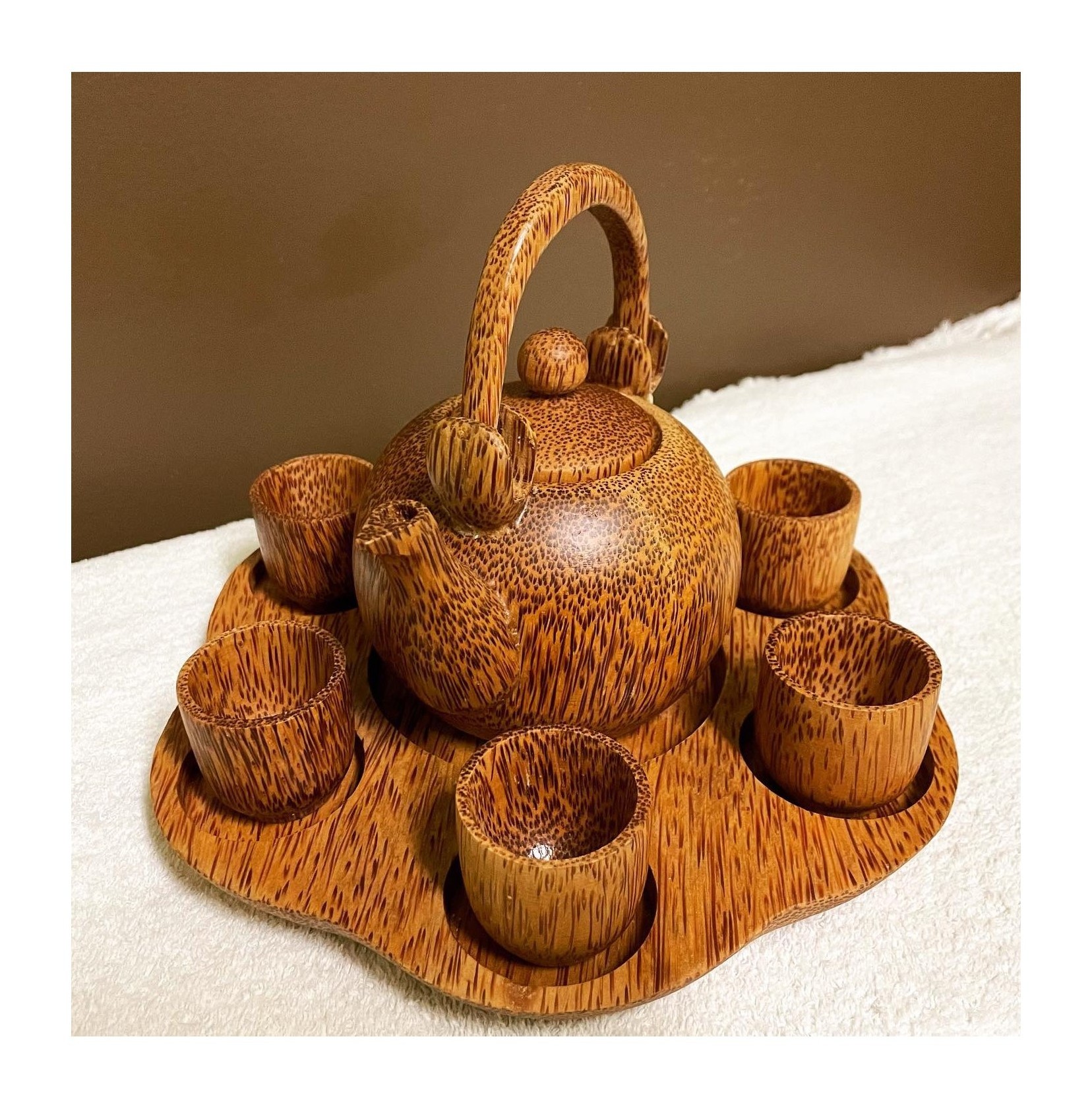 Vintage wooden teapot and cup set tea pots coffee serving table accessories coconut wood teapots with small cups cheap price