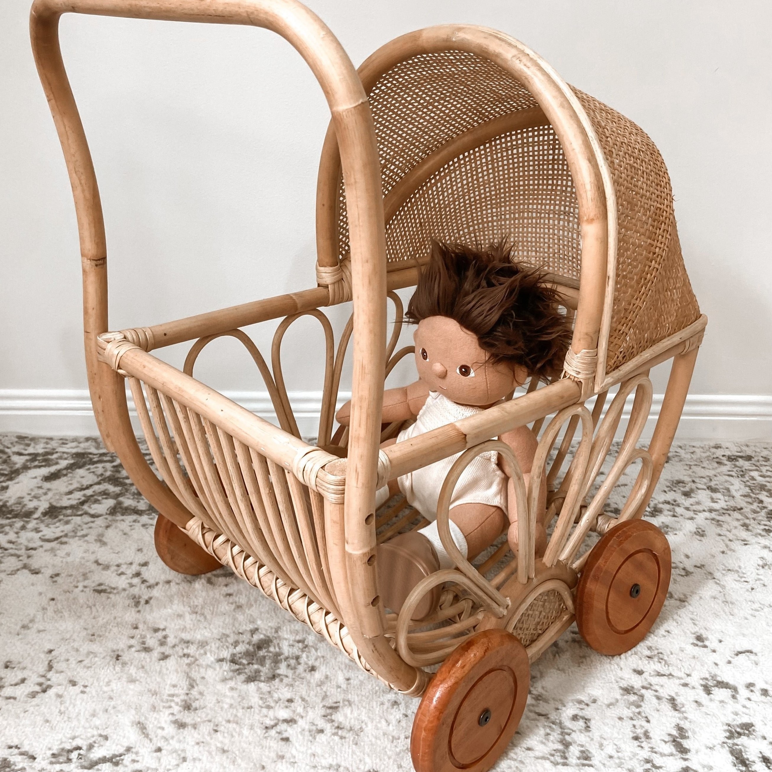 Toddlers imaginative pretend play doll strollers rattan pram stroller for dolls with wheels