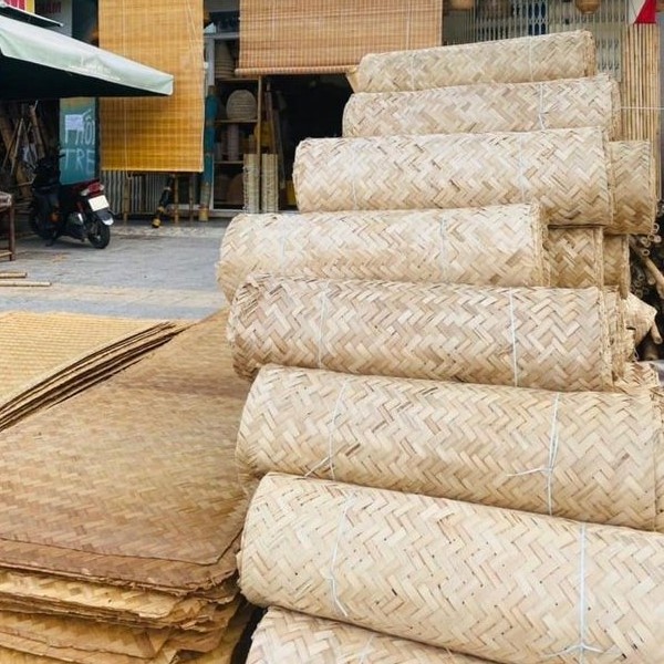 Woven roll mat natural bamboo veneer sheet rolls plywood wall covering ceiling panels from Vietnam