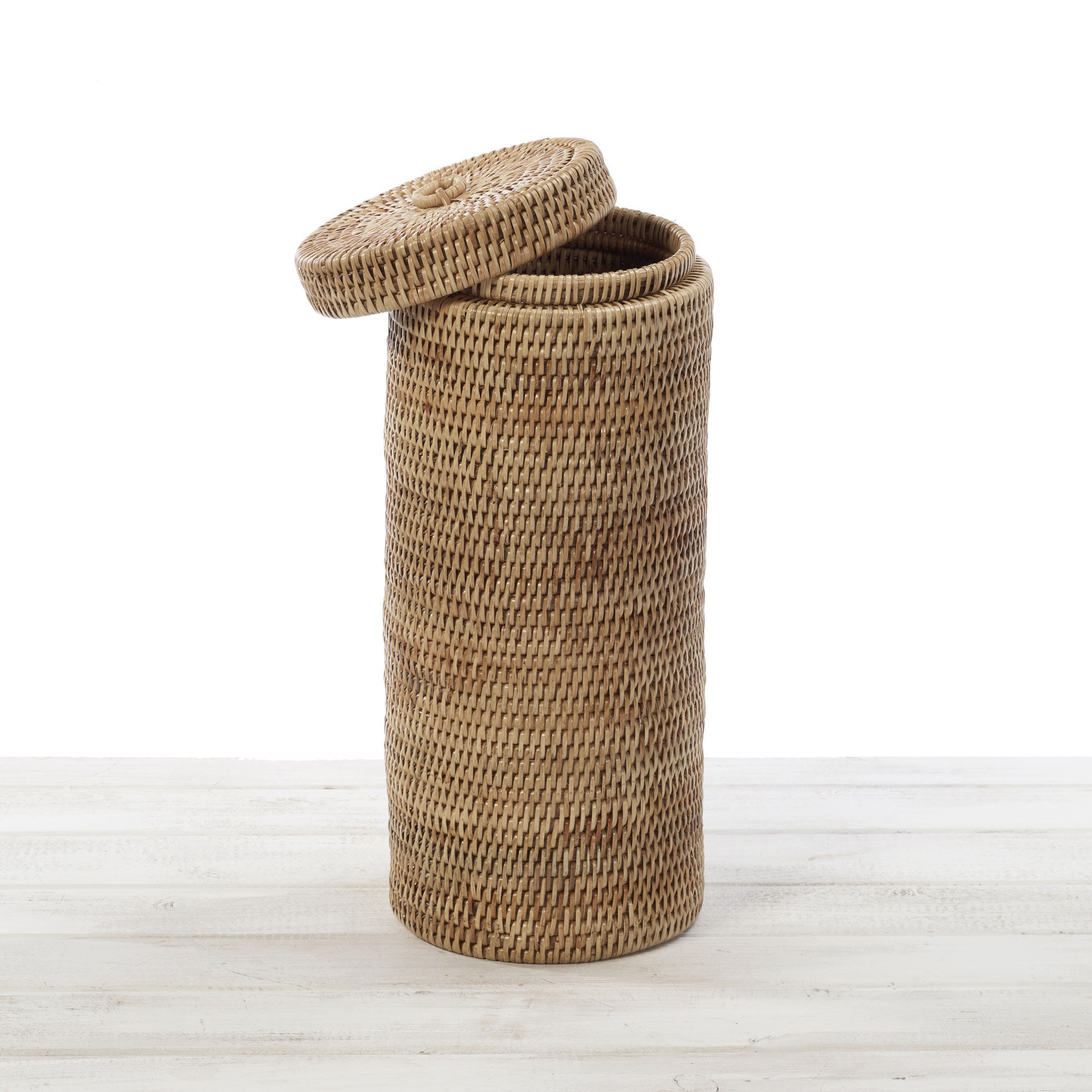 Standing rattan holder storage basket for bathroom towel toilet paper holder good price restroom tissue holders with lid