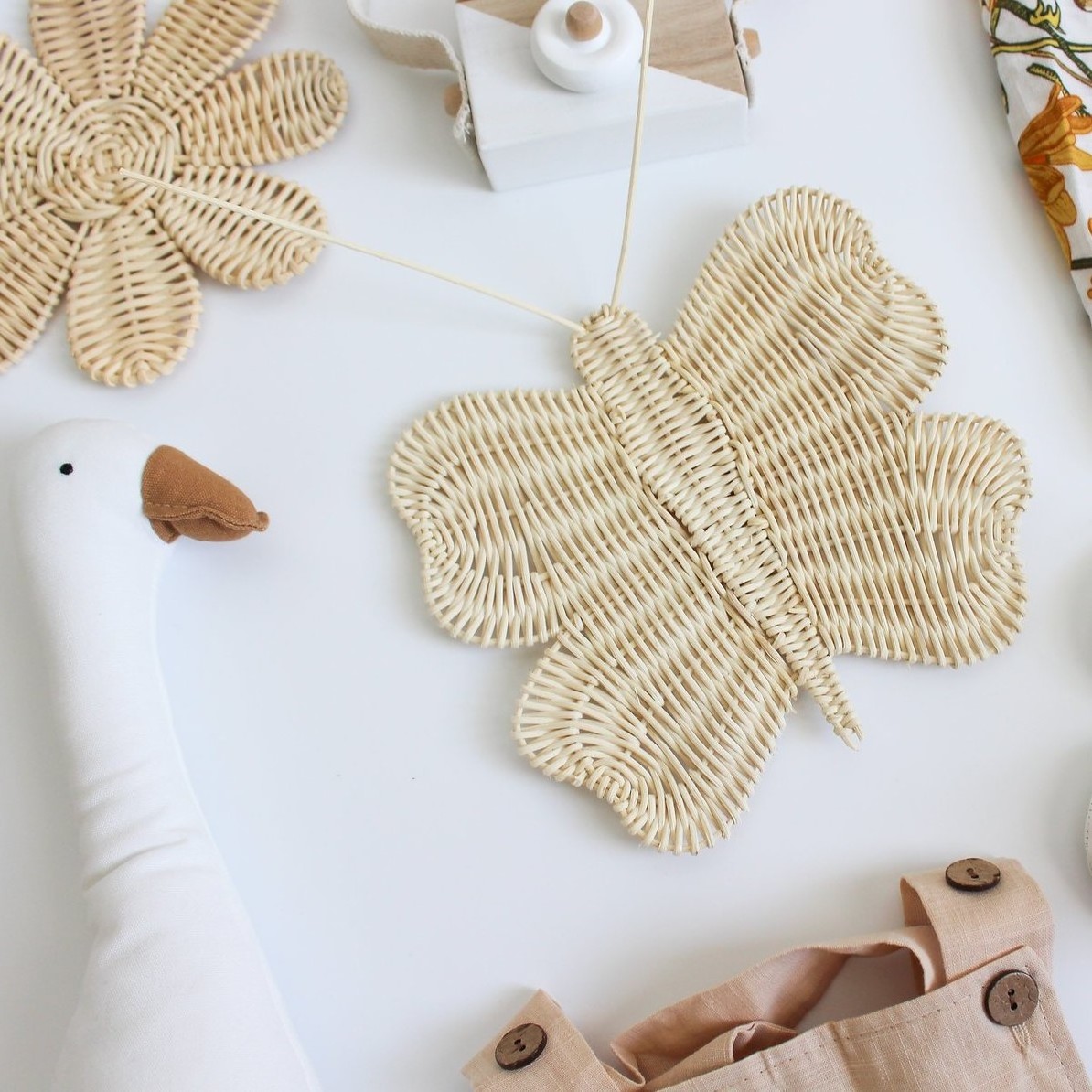 Kids bed room decoration rattan wall sticker decorative hanging stickers bedroom decor butterfly