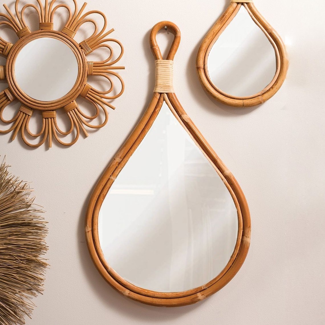 Wall hanging teardrop rattan mirrors wall hanging contemporary style eco friendly water drop shape mirror