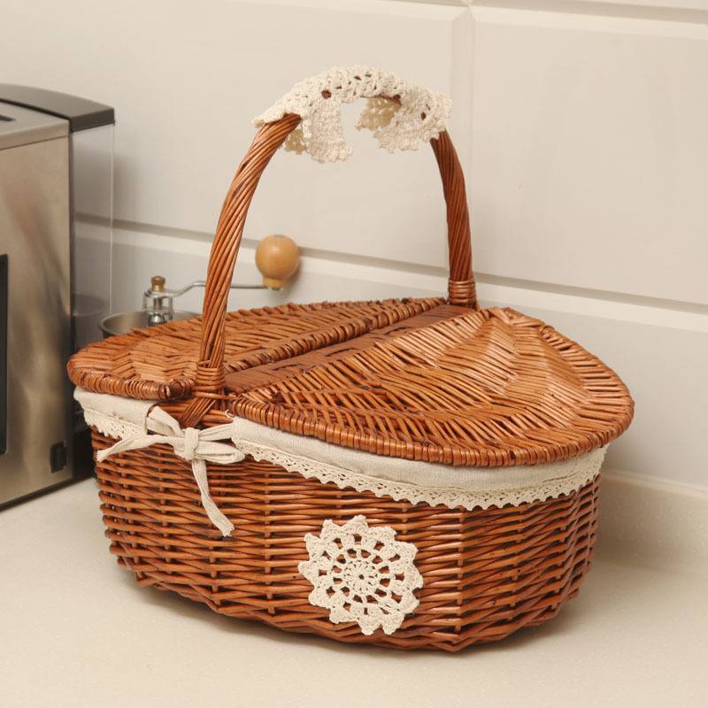 Hand made outdoors picnic wholesale cheap bamboo storage basket