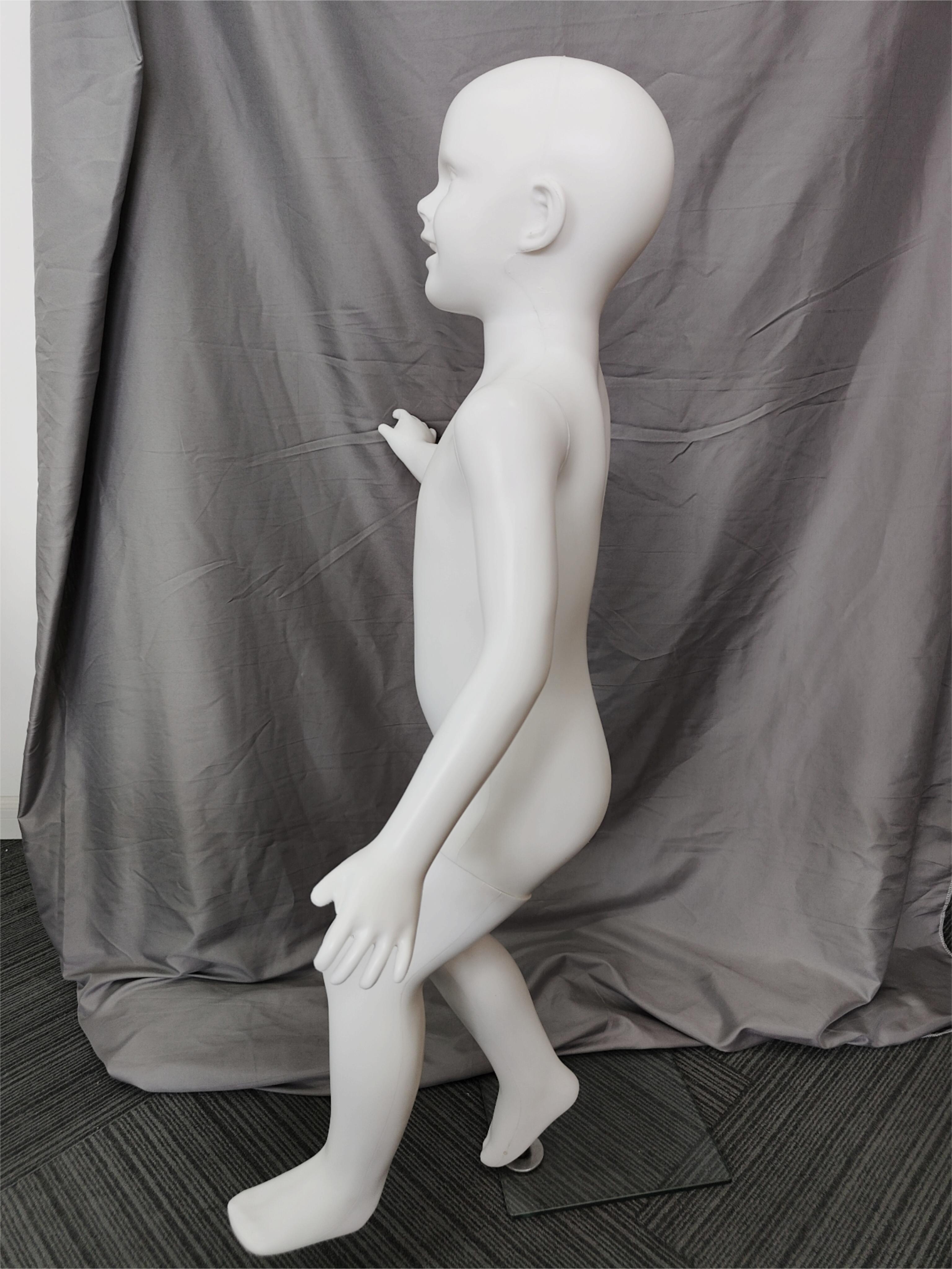 Hot Selling Trending Budget Friendly Full Body Child Mannequin White PP Plastic Display Stand for Children Clothing