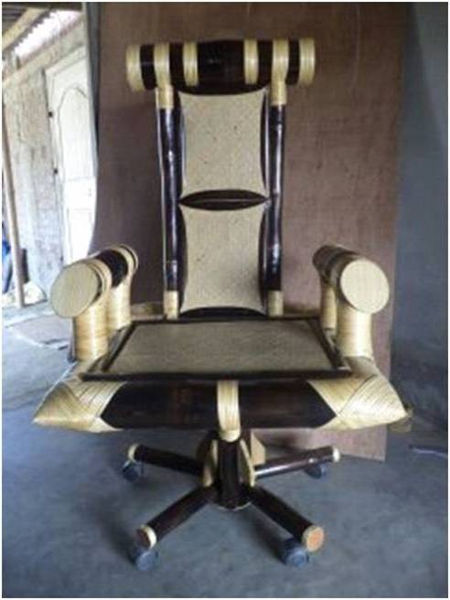 Antique Design Swivel Office Chair With Tall Back Support And Comfortable Armrest Gaming Bamboo Mesh Chairs