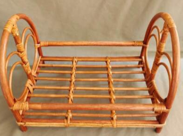 Toddlers Pretend Teddy Toys Doll Miniature Handcrafted Rattan Doll Furniture  Baby Doll Cribs Cradle Wholesale Price