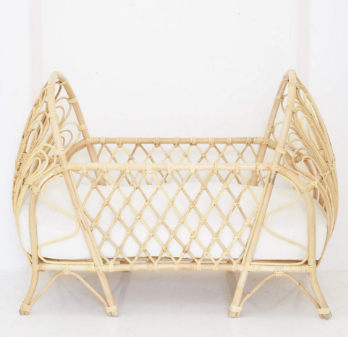 2022 Best Selling solid wood standard portable baby crib cradle high quality children bed splicing newborn baby crib props