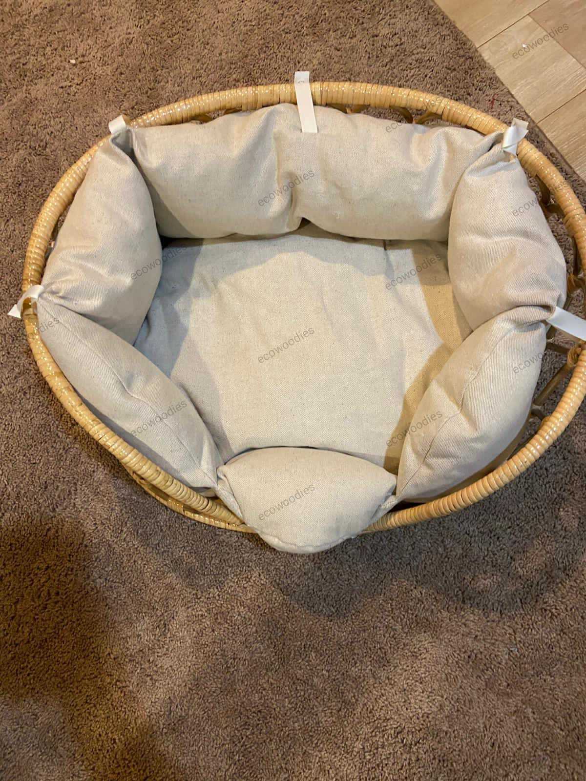 Low Cost New Eco Friendly Rattan Pet Bed Wicker Round Rattan Cat Deep Sleep Cat Dog Sofa Bed Rattan Woven Pet Bed