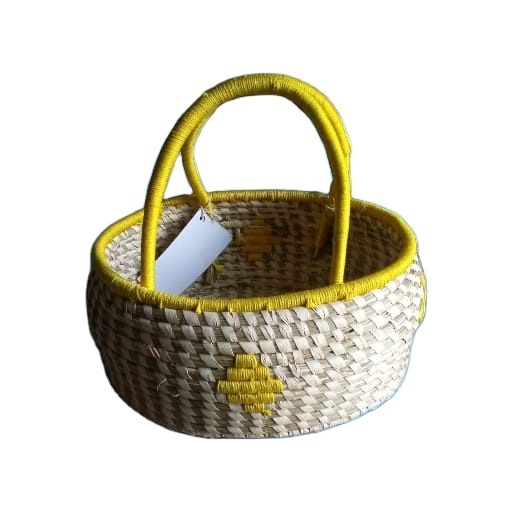 Wholesale Cheap Round Woven Sabai Grass Gift Fruit Vegetable Storage Hamper Hand Weaving Wicker Material Oval Picnic Basket