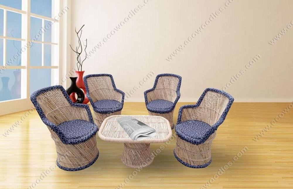 2023 Popular Design Black Throne Chair Set of 4 with Table Comfortable Padding for Garden Dining Bistro Furniture Wholesale(4+1)