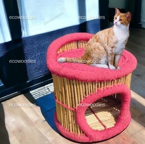 Pink Colour Bamboo Pet House Cute Luxury Soft Small Pet Dog Sitting Bamboo High Quality Animal Cage Living Room Wood Dog House