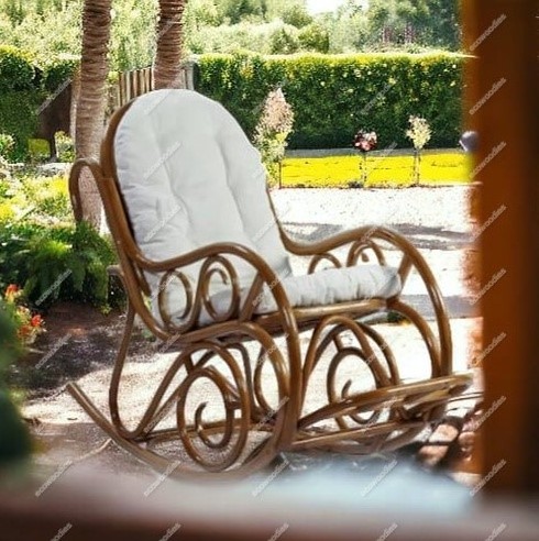 Antique Natural Rocking Chair for Elderly Comfortable Backrest Relaxing Bamboo Wicker Armchair For Living Room Indoor Outdoor