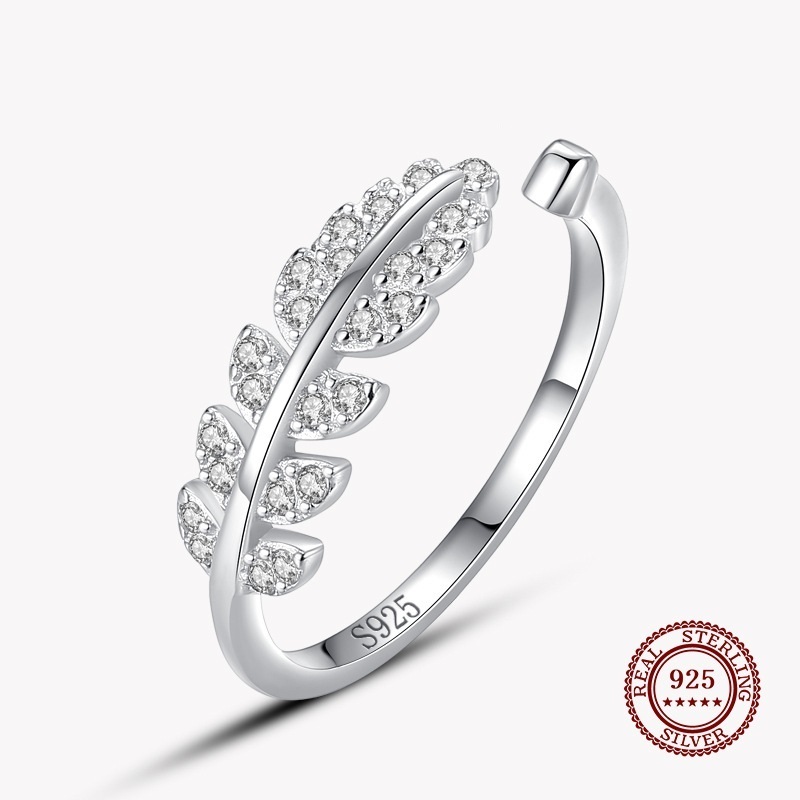 The S925 silver ring is made of sweet leaves slightly inlaid with open forefinger and it's a ring with INS style