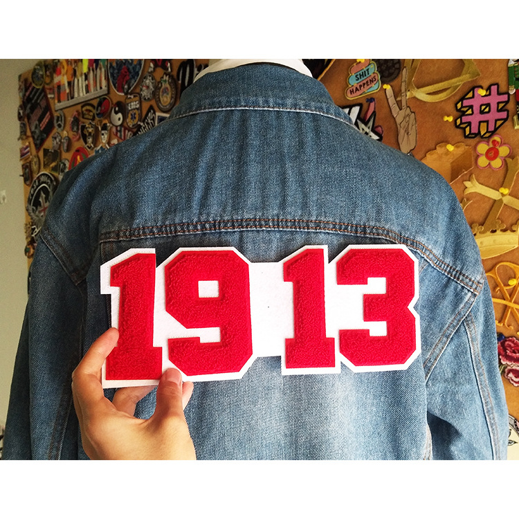 Wholesale custom varsity letterman jacket embroidery red text logo greek number letters 1913 chenille patch