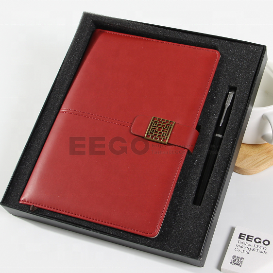 Executive office stationery corporate Gift  Custom logo A5 Leather Journal Notebook Set with pen