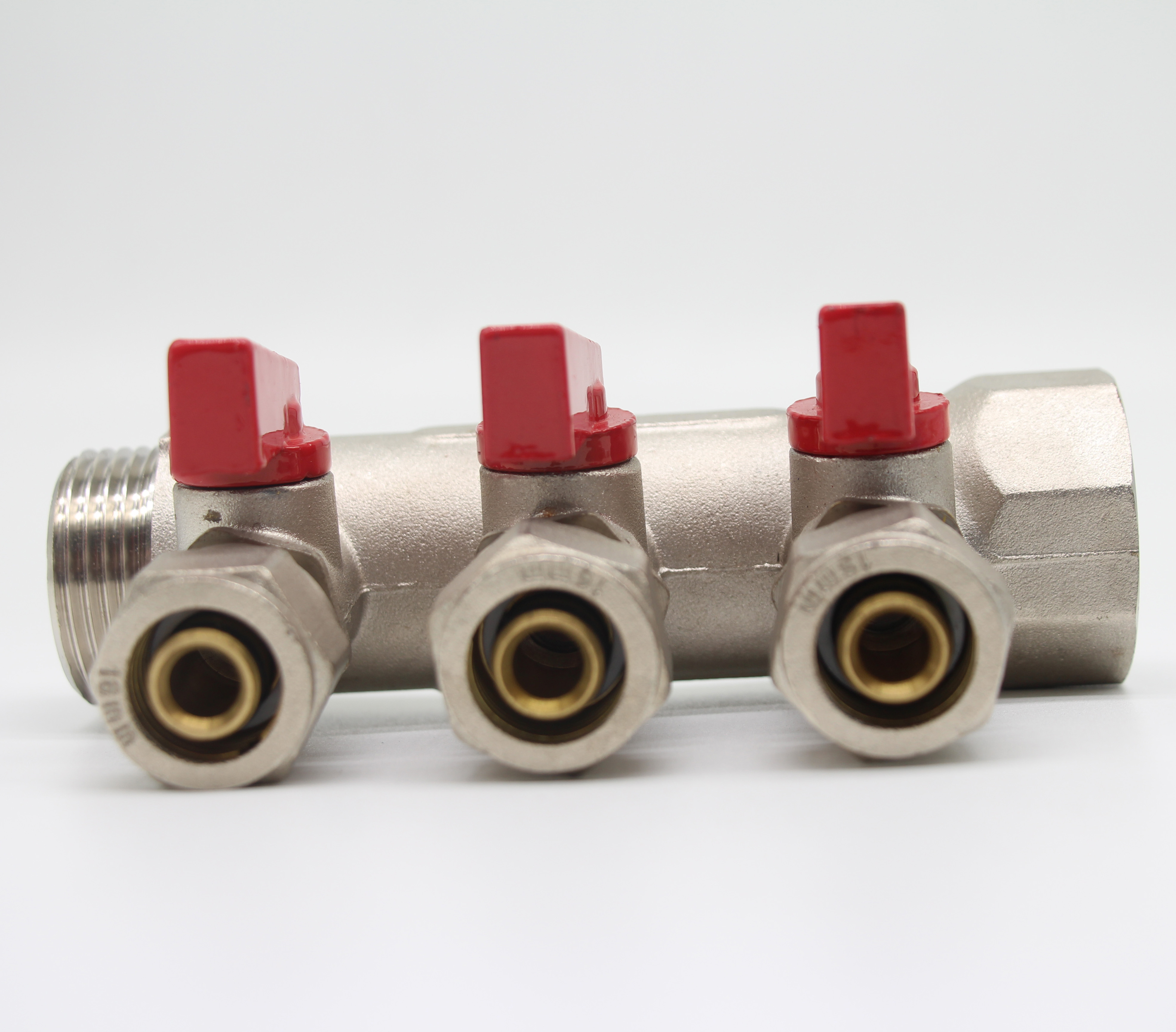 Brass Ball Valve Compression Manifold With Connector For Underfloor Heating System Water Supply