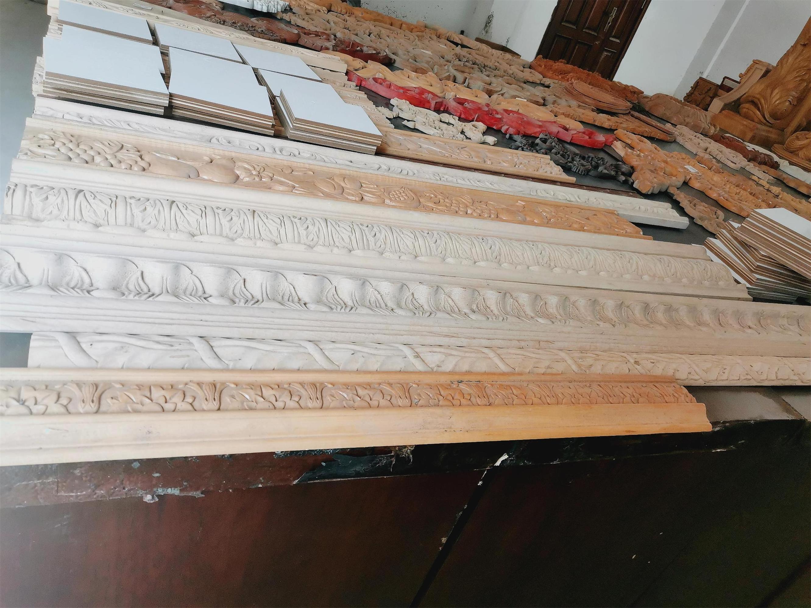 Best Selling CNC Carving 96 Inch Moulding Trim Wooden Chair Rail Wood Moulding For Wall Interior Cornice Trim Molding