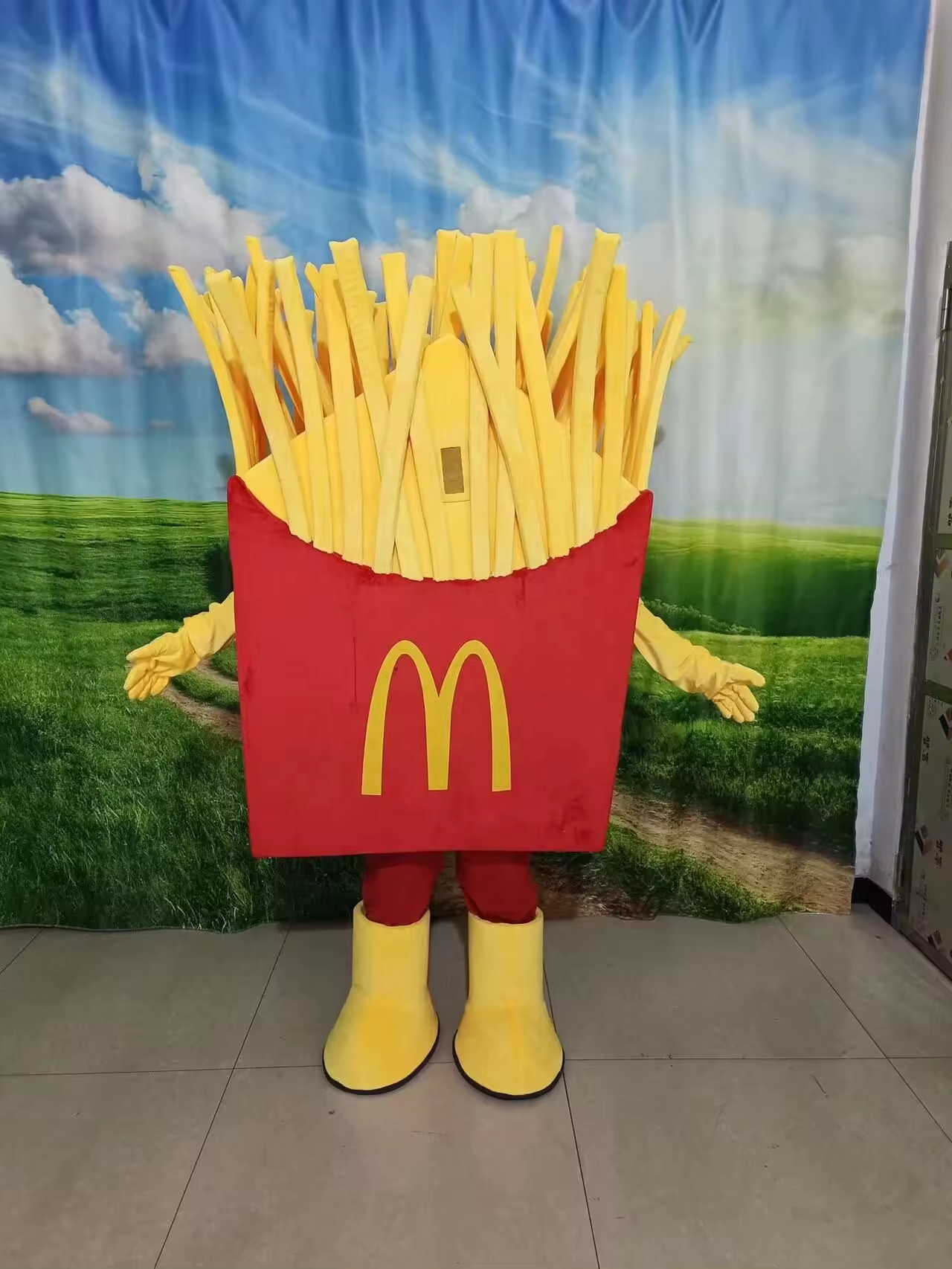 Efun MOQ 1 PC Hot sale Custom walking cartoon McDonalds KFC Fast Food Theme French Fries Mascot Costume for promotional sale