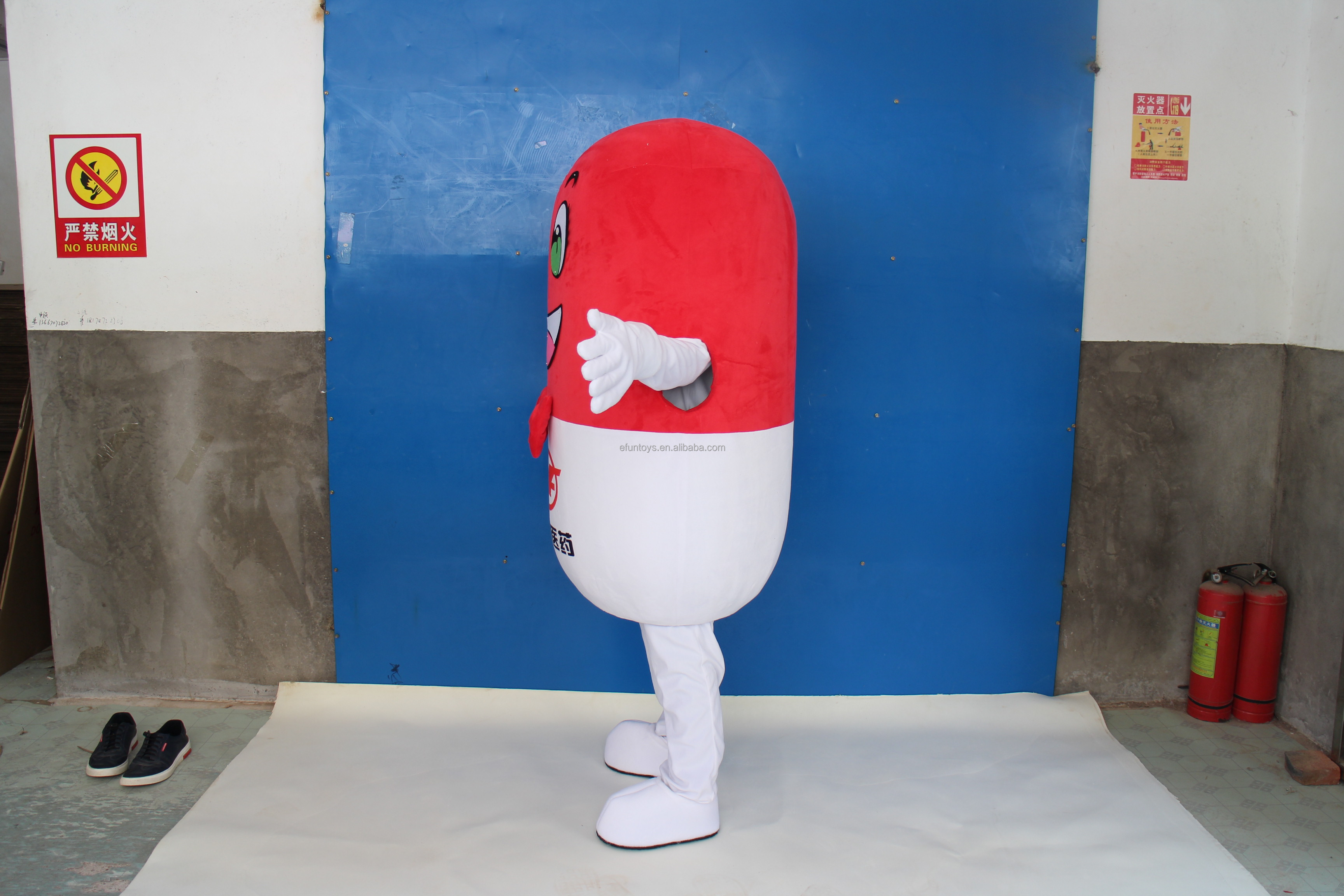 Efun MOQ 1 PCS Visible custom logo pill adult character cartoon mascot costumes for kids for adult for sale