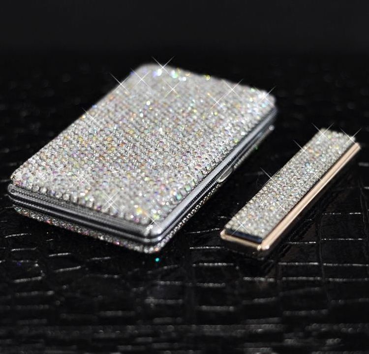 EA003 Thin shiny rhinestone cigarettes holder holds 20 regular cigarettes bling diamond cigarette case with lighter